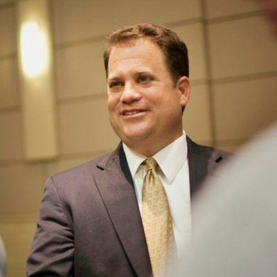 Headshot of Sen. Lee Bright